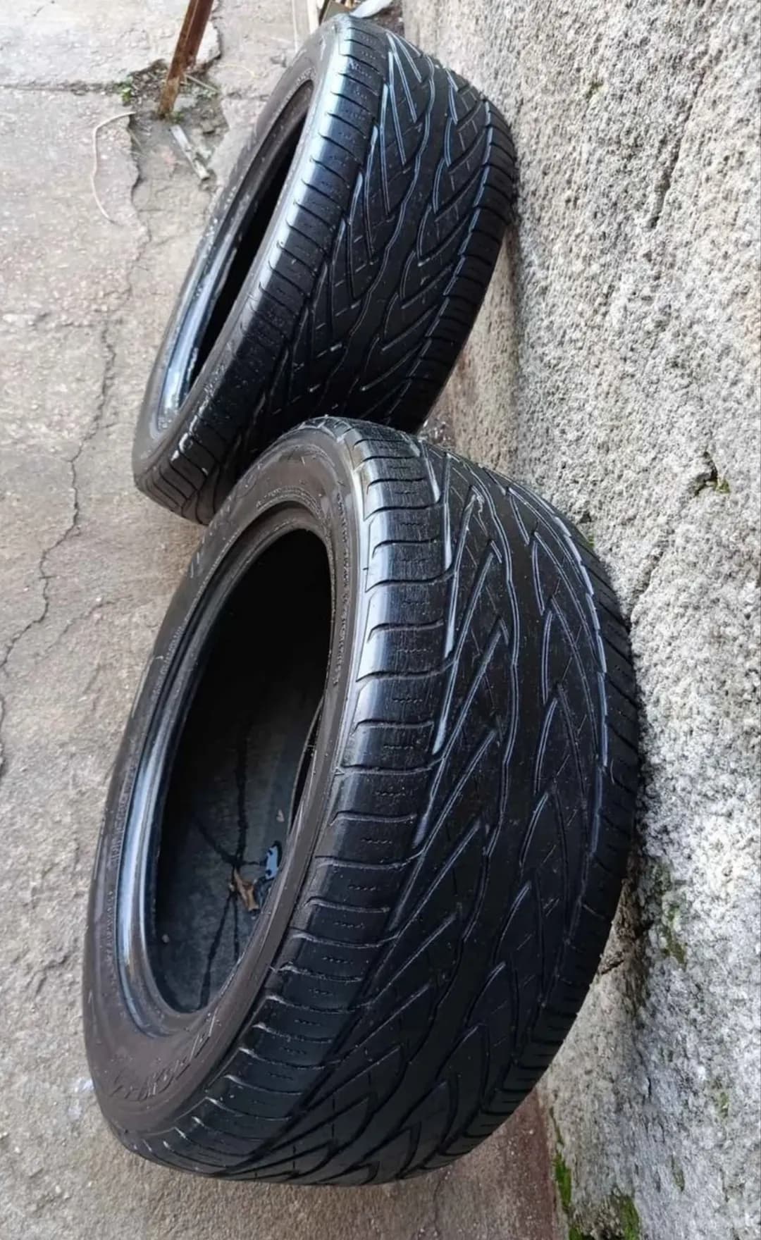 Cubiertas toyo R 16 1