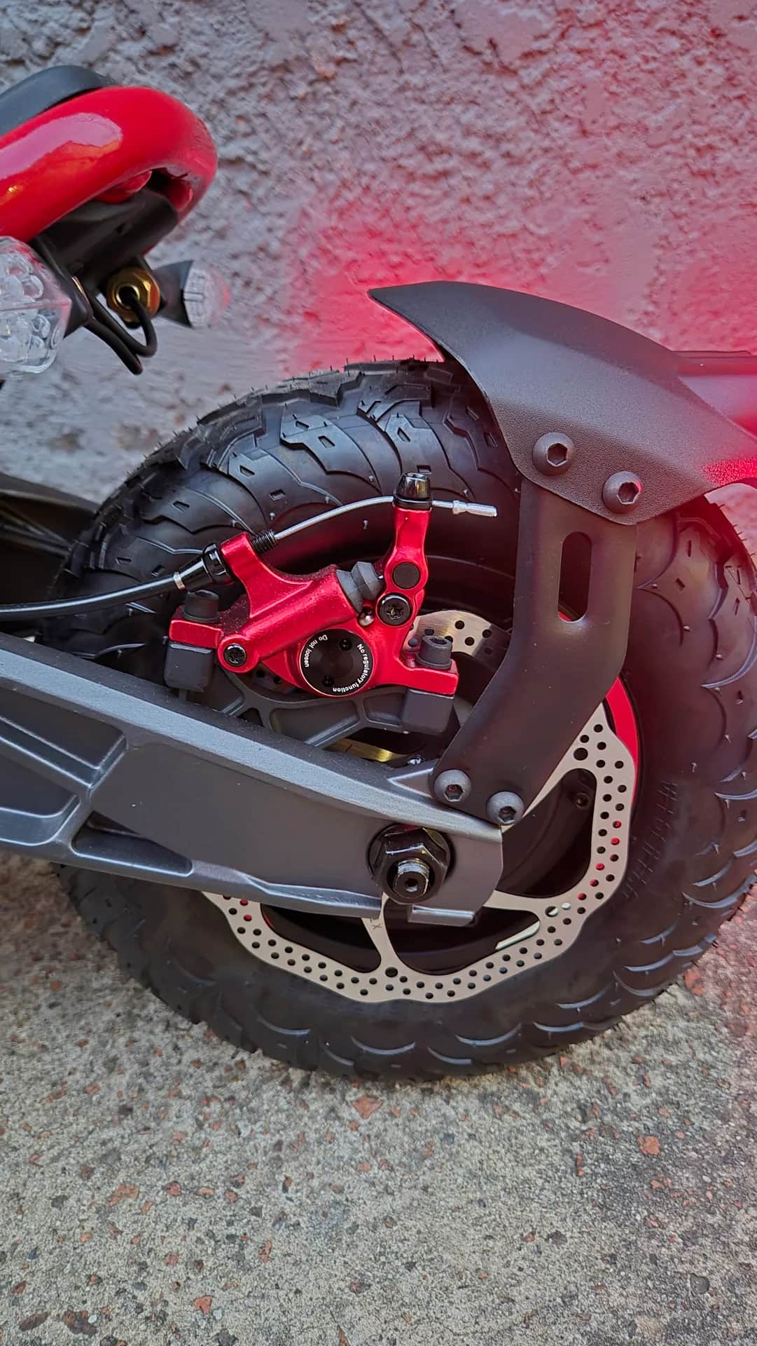 Velocifero Onex dual motor 4
