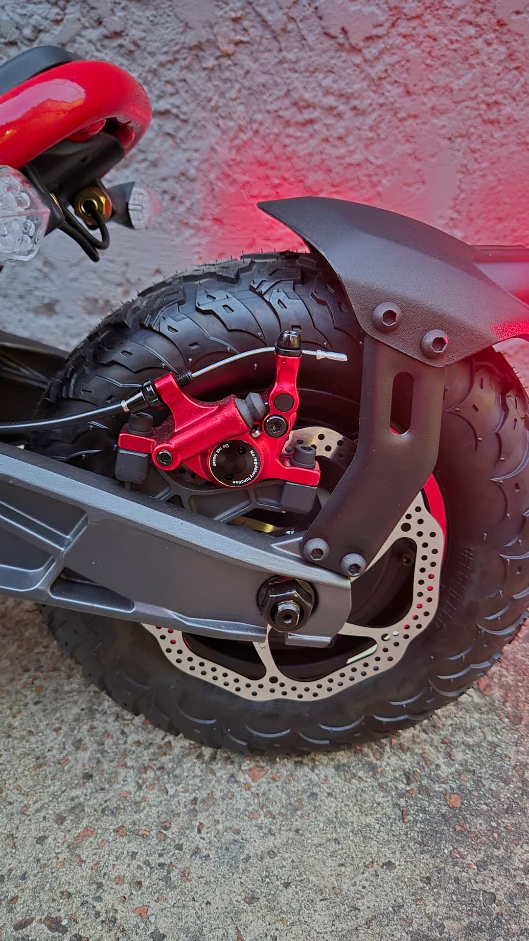Velocifero Onex dual motor 4