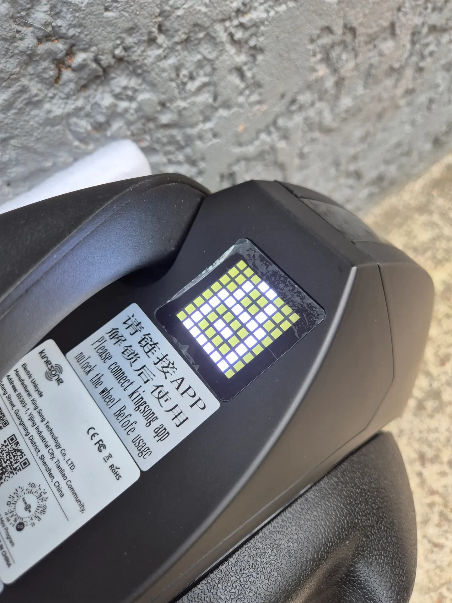 Monociclo eléctrico Kingsong 16S Pro 4