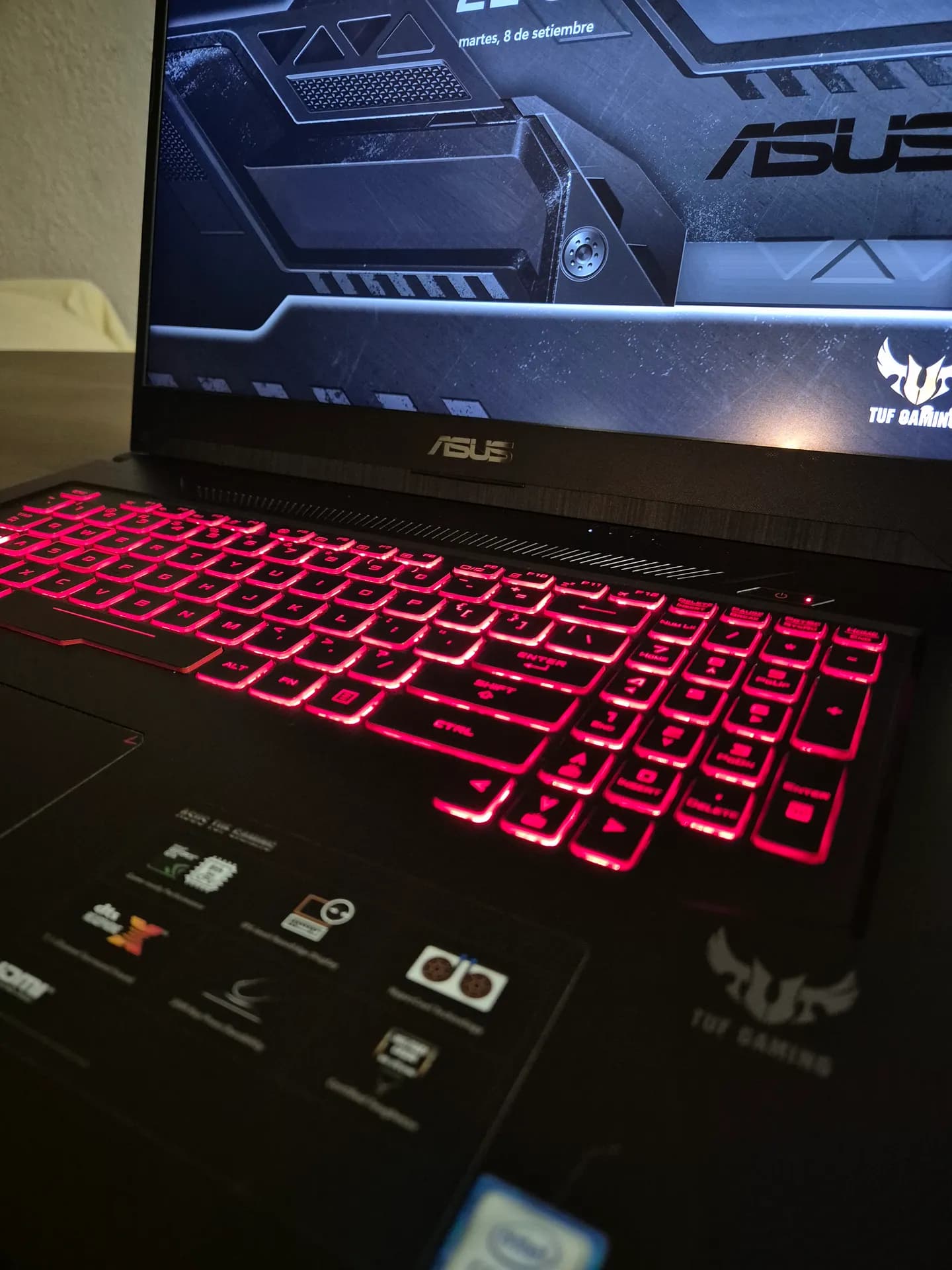 Laptop Gamer Asus FX705GM 17' - 16GB - 1TB - Nvidia GTX 3GB Igual a nueva 6